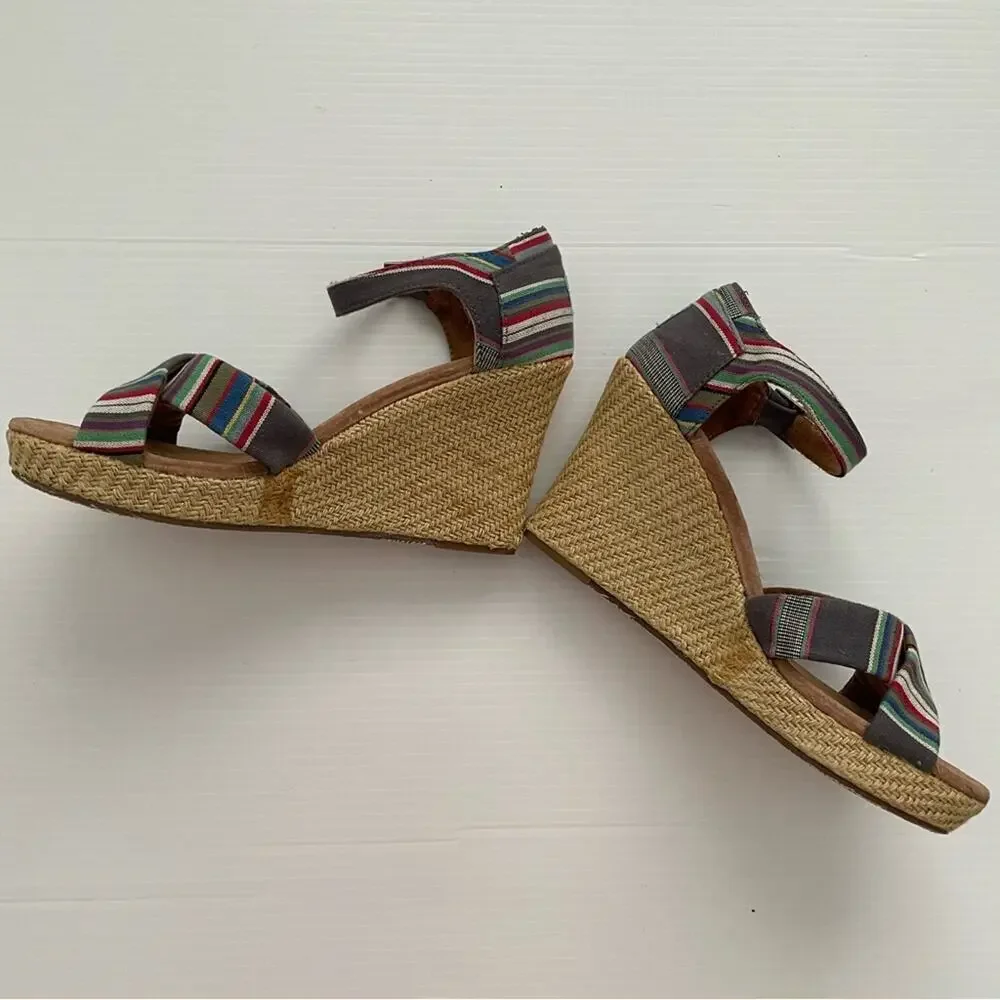 Toms Sienna striped strappy wedge sandals size 9.5 W